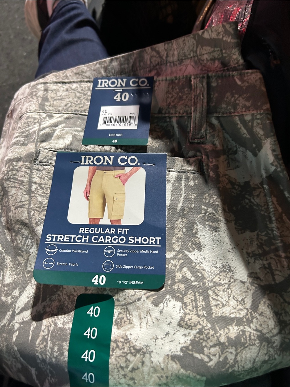 Iron Co. Men's Gray Camo Stretch Cargo Shorts - Regular Fit